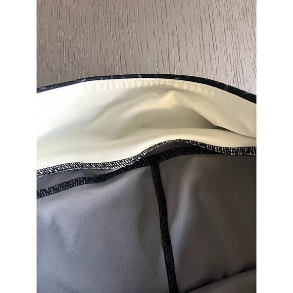 Lululemon Black Leggings - Size 10 - Brand New - Picture 5 of 10